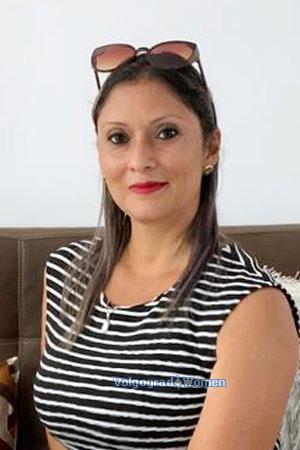 208597 - Lucila Age: 46 - Costa Rica